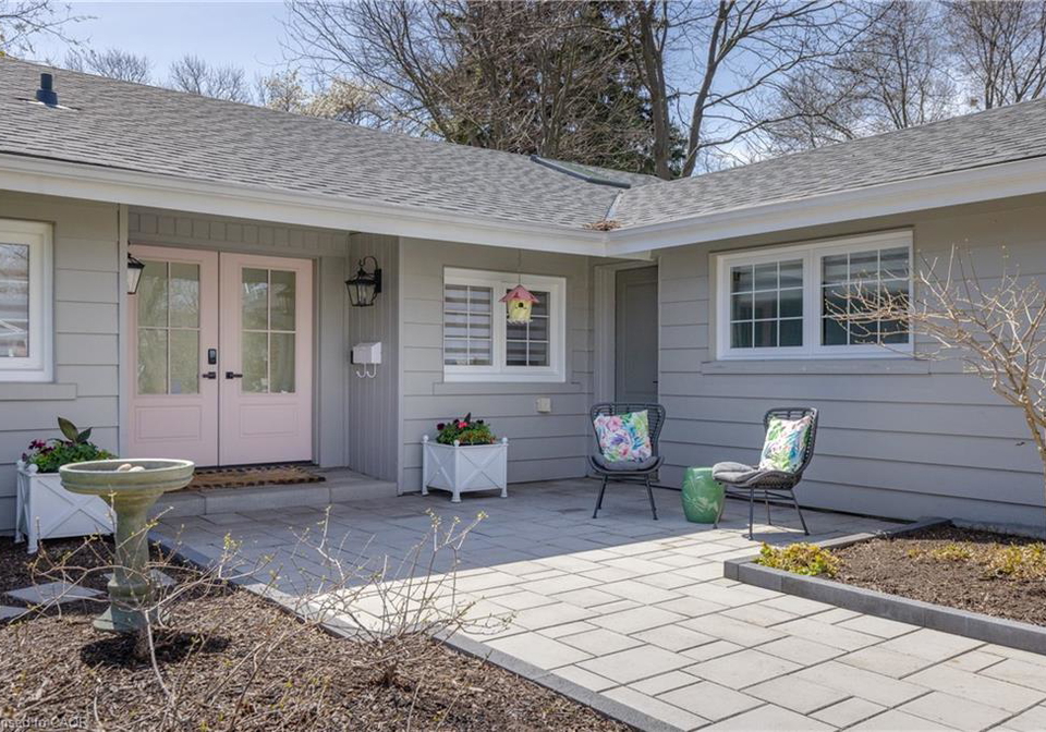 3136-princess-boulevard-burlington-ontario-40849308