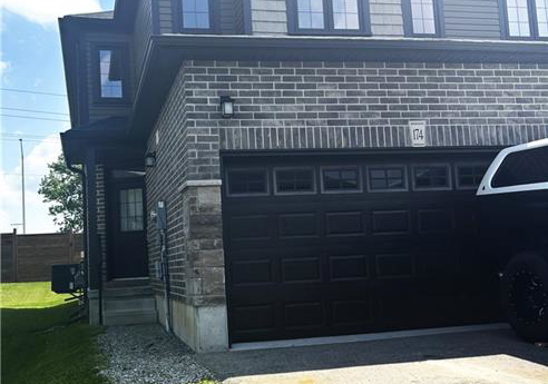 174-links-crescent-woodstock-ontario-40849344