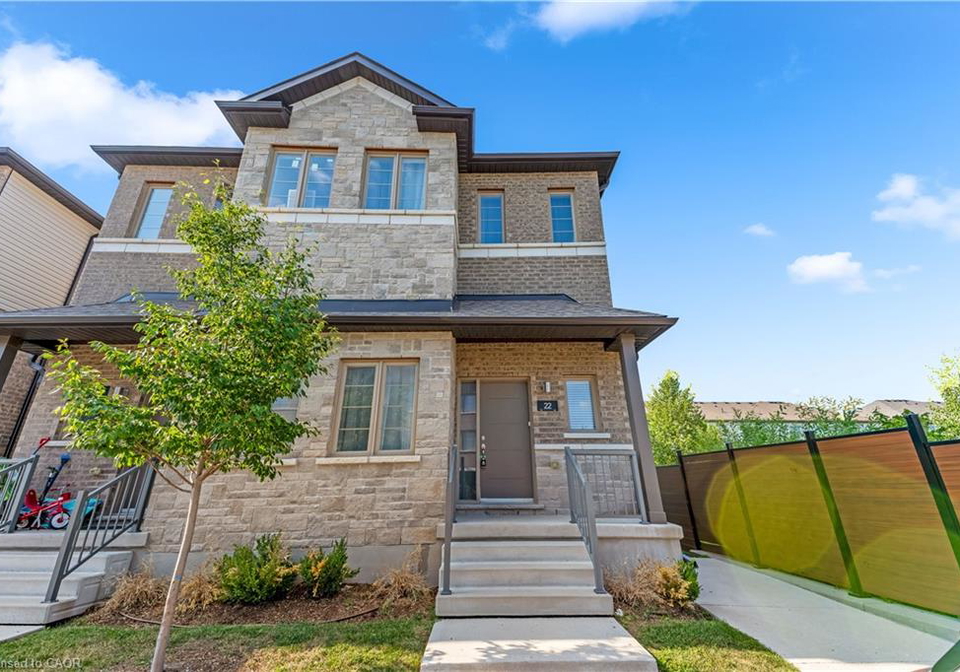 205-west-oak-trails-trail-kitchener-ontario-40849349