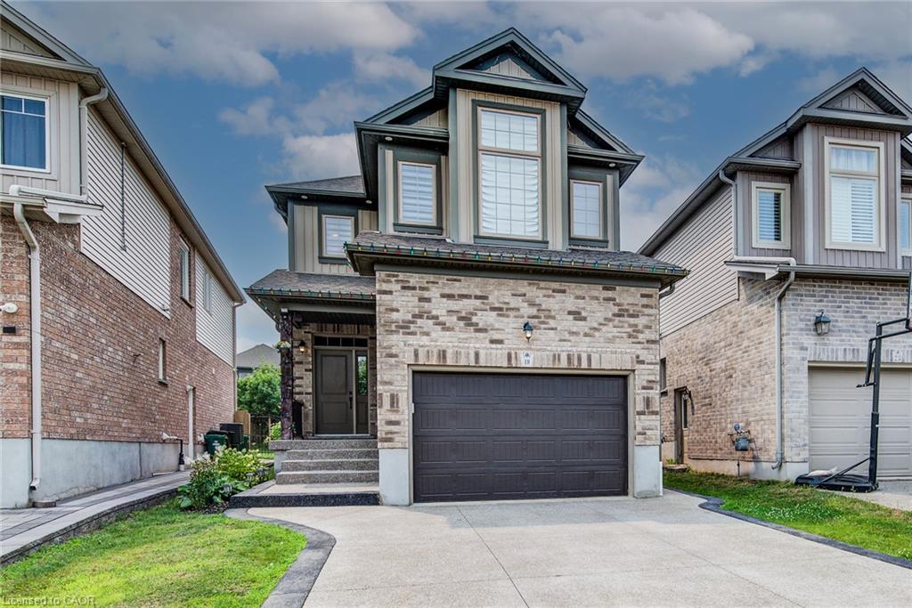 19-springcreek-street-kitchener-ontario-40849353