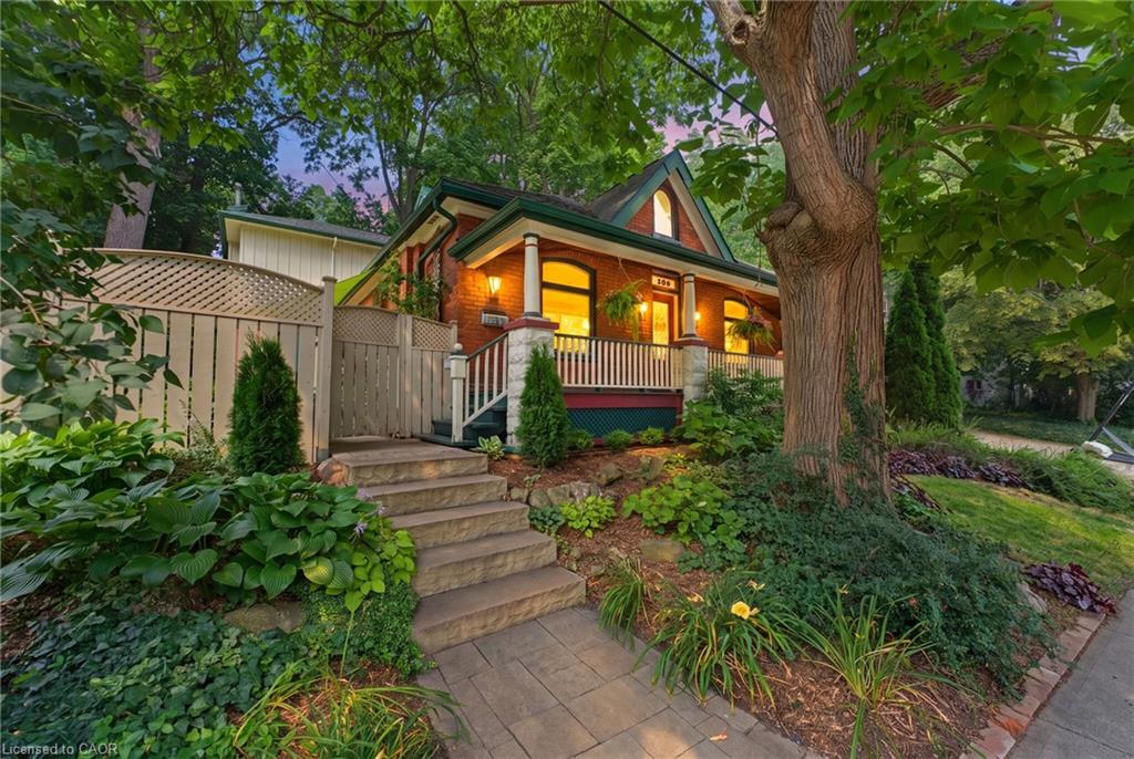 109-victoria-street-dundas-ontario-40849358
