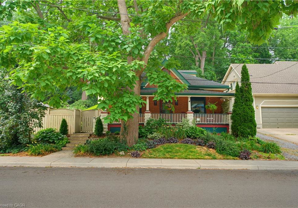 109-victoria-street-dundas-ontario-40849358
