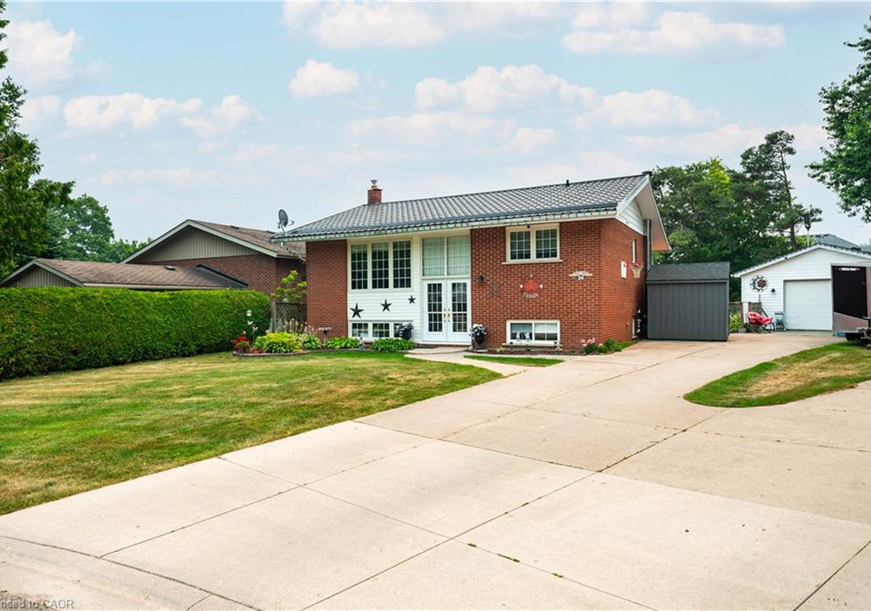 26-baker-court-grand-valley-ontario-40849360