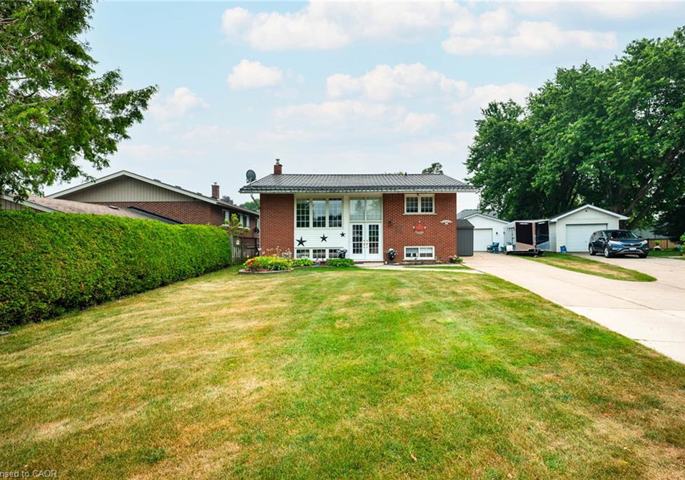 26-baker-court-grand-valley-ontario-40849360