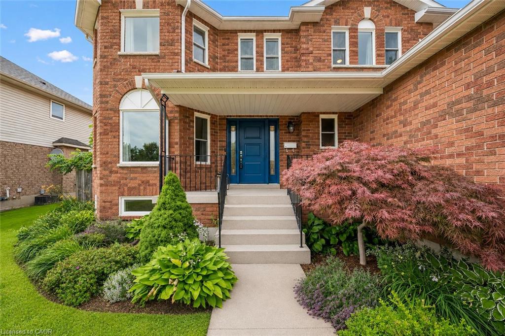 339-daniel-crescent-elora-ontario-40849361