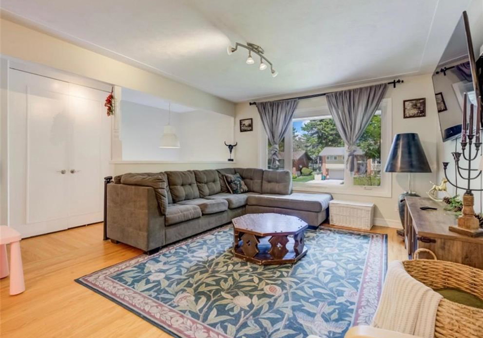 209-willowdale-avenue-waterloo-ontario-40849371