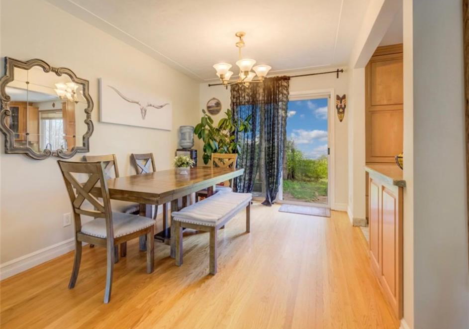 209-willowdale-avenue-waterloo-ontario-40849371