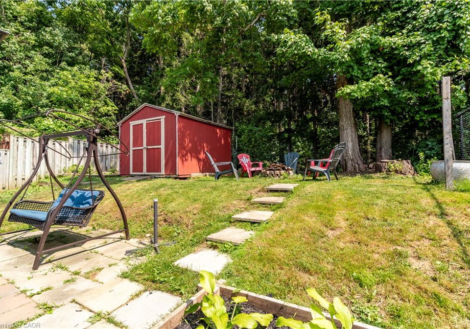 140-arrowhead-crescent-kitchener-ontario-40849399