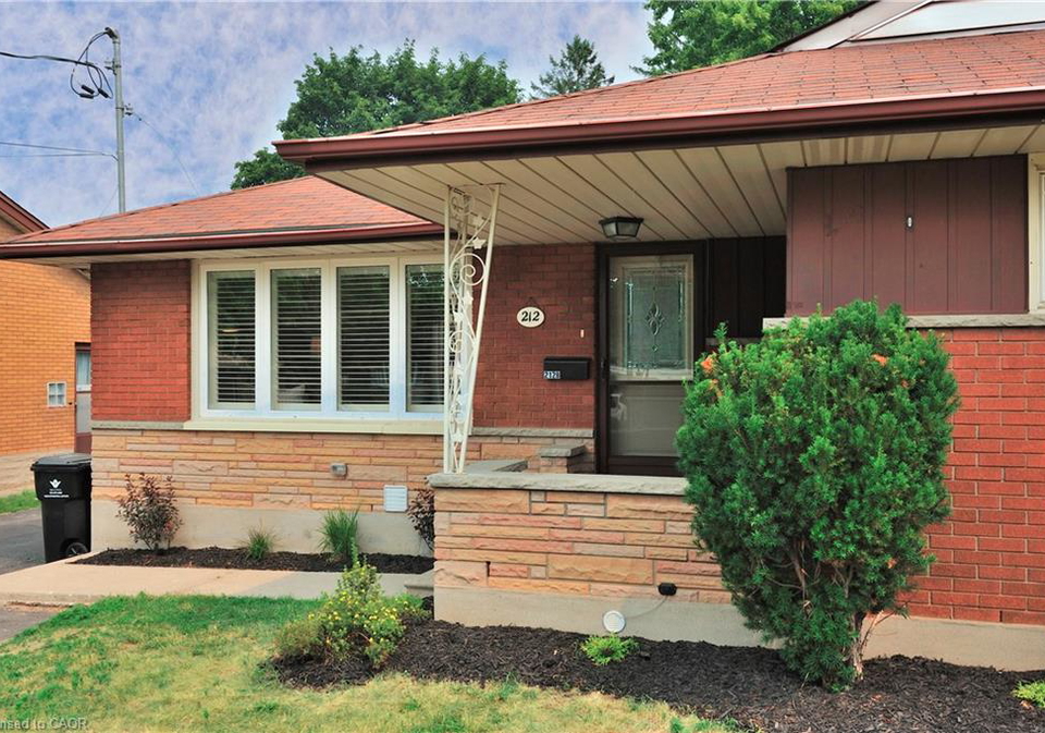 212-doon-road-kitchener-ontario-40849418
