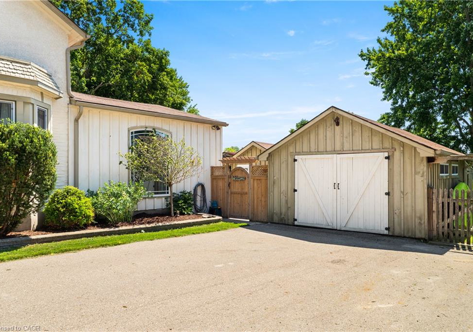 30-john-street-bright-ontario-40849436