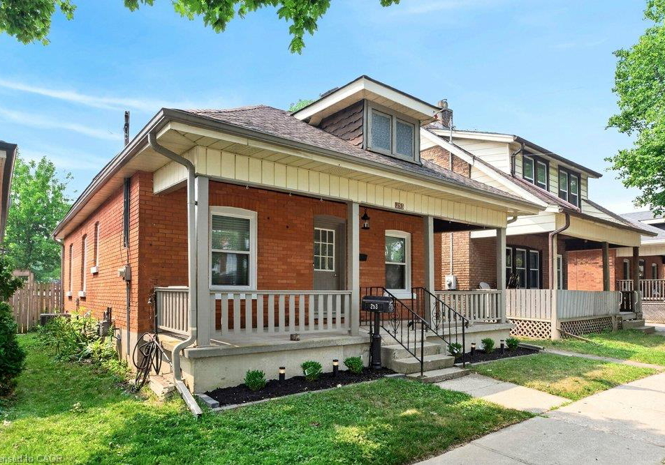 253-marlborough-street-brantford-ontario-40849478
