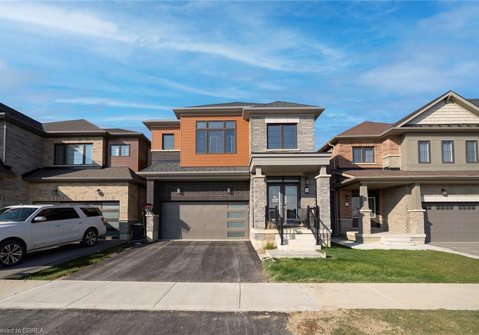 92-bellhouse-avenue-brantford-ontario-40849483