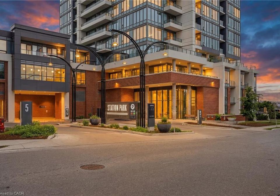 15-wellington-street-s-kitchener-ontario-40849543