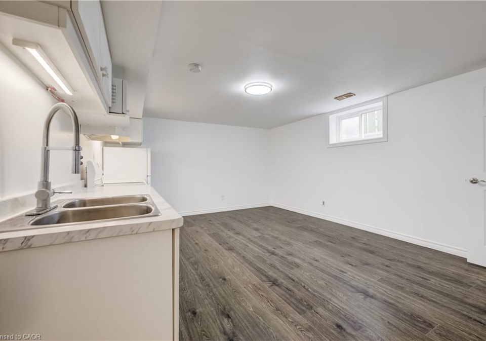 297-country-hill-drive-kitchener-ontario-40849547