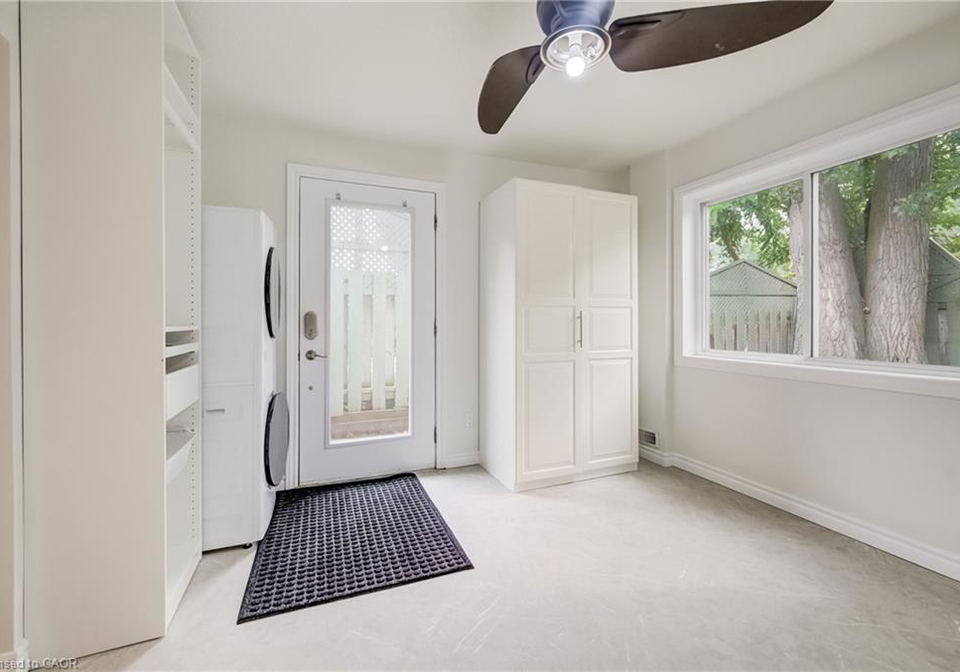 297-country-hill-drive-kitchener-ontario-40849572