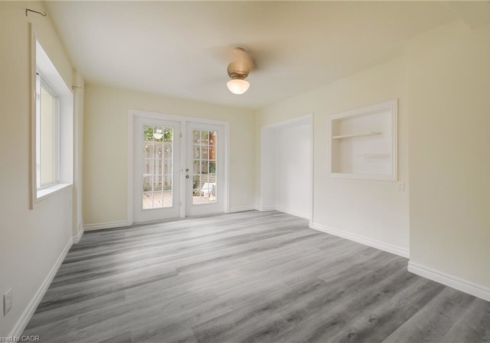 297-country-hill-drive-kitchener-ontario-40849572