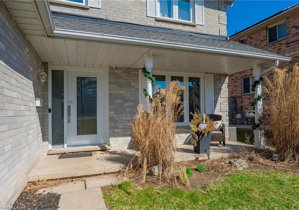 399-winston-boulevard-cambridge-ontario-40849595