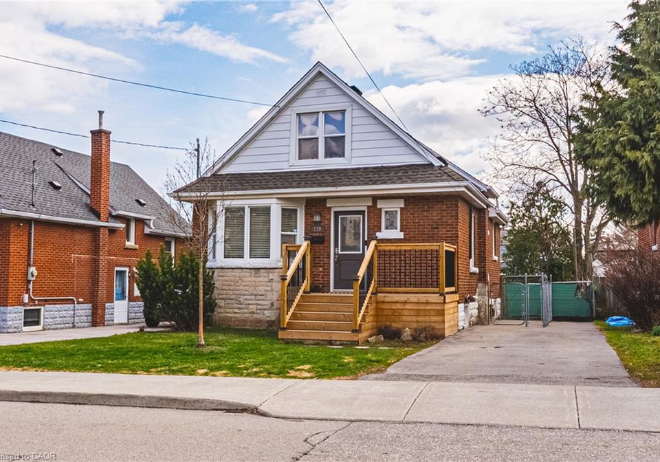 239-rosewood-road-hamilton-ontario-40849618