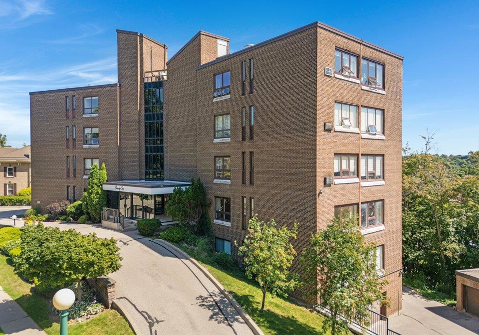 26-wentworth-avenue-cambridge-ontario-40849633