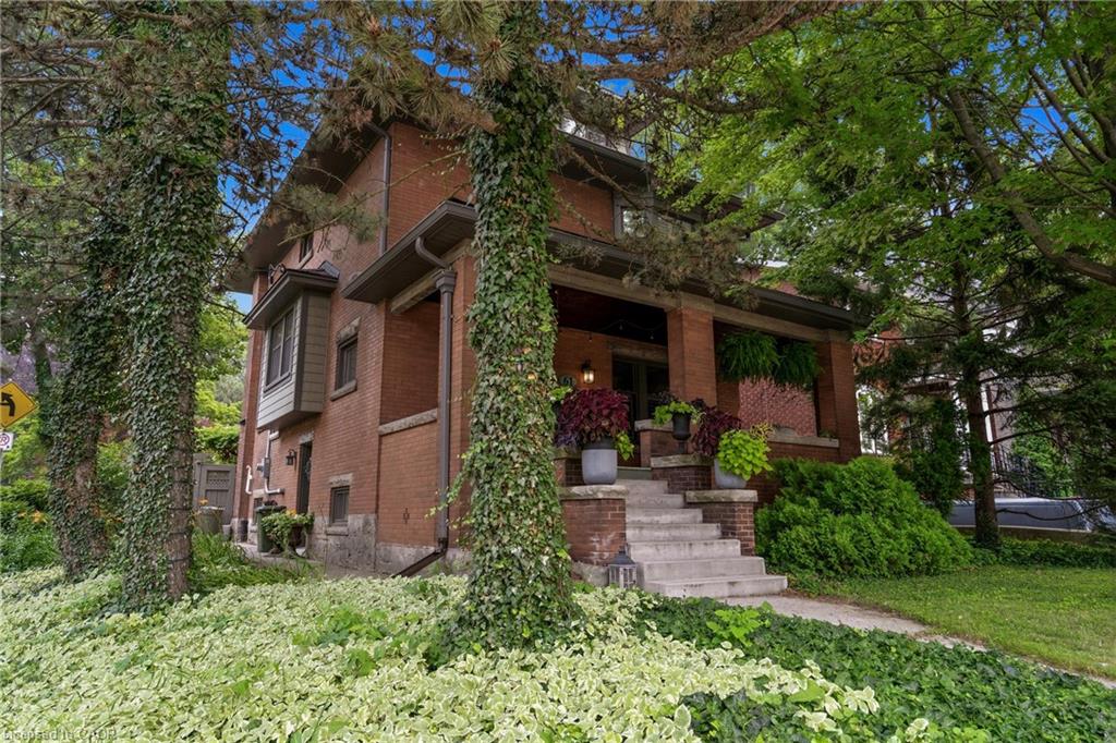 61-mountain-avenue-hamilton-ontario-40849641