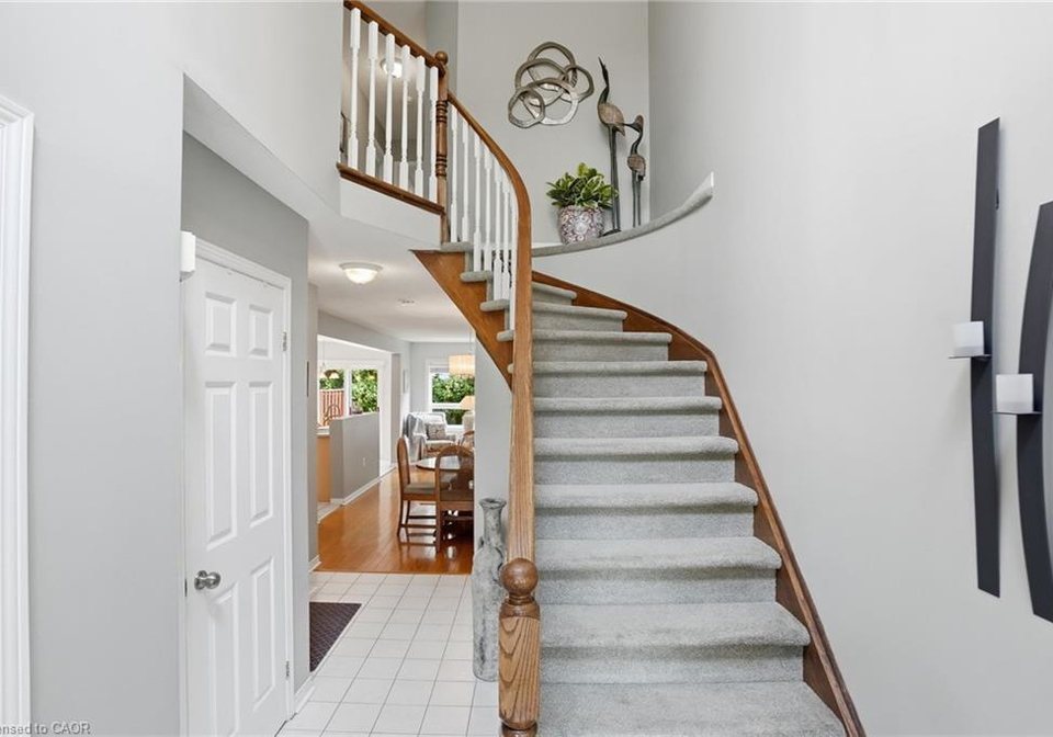 819-upper-paradise-road-hamilton-ontario-40849656
