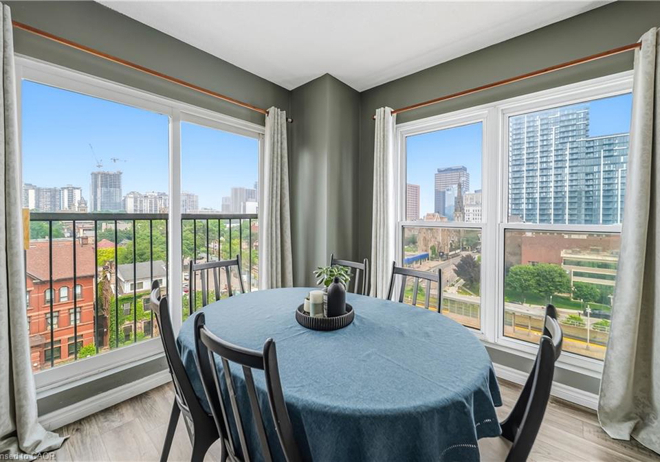 135-james-street-s-hamilton-ontario-40849688