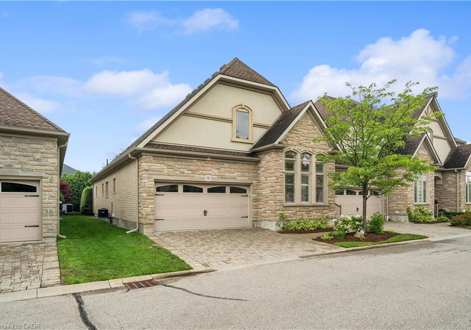 19-simmonds-drive-guelph-ontario-40849690