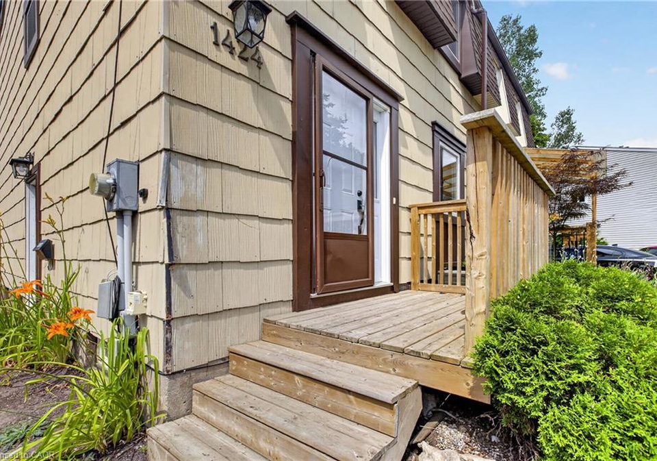1424-wildren-place-cambridge-ontario-40849751