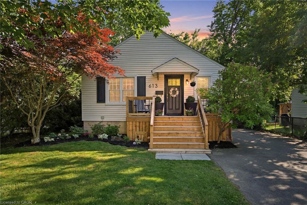 613-clark-avenue-burlington-ontario-40849760