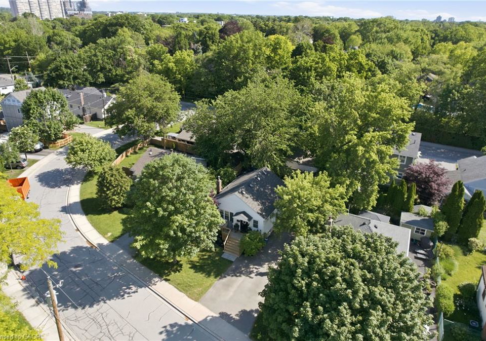 613-clark-avenue-burlington-ontario-40849760