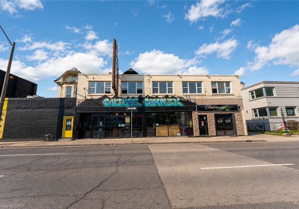 3-355-main-street-e-hamilton-ontario-40849785