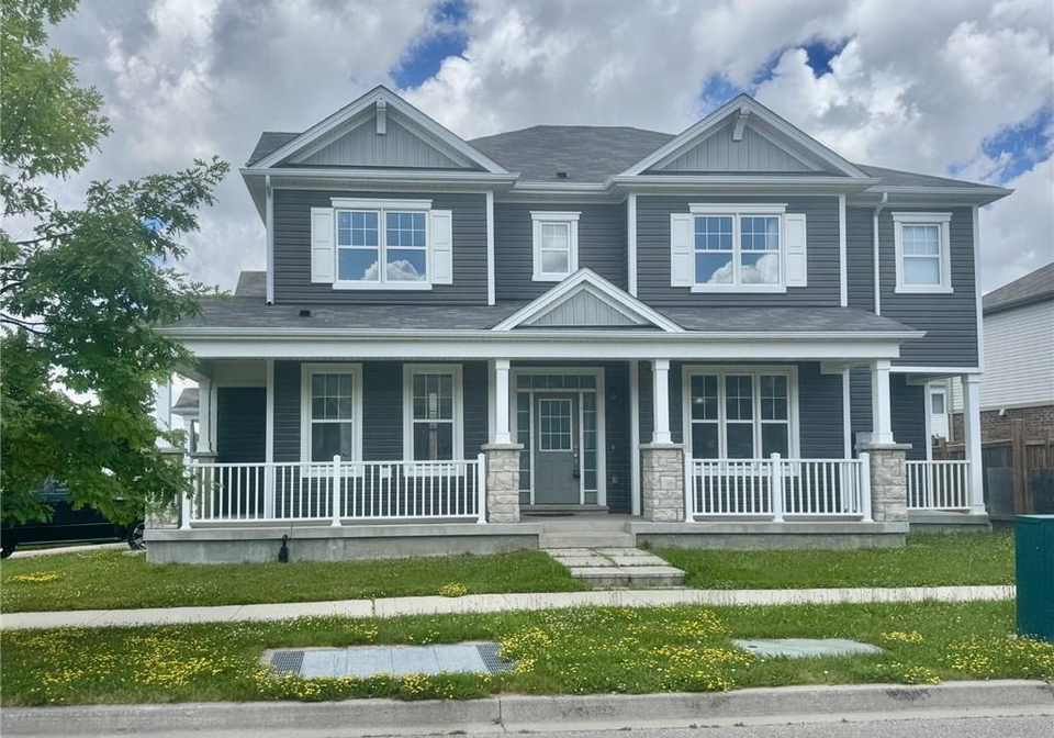 2-blue-oak-street-kitchener-ontario-40849805