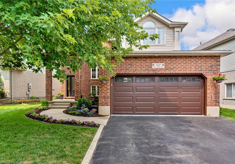 142-deer-ridge-drive-kitchener-ontario-40849817