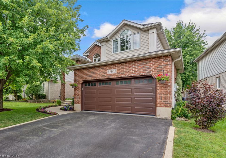 142-deer-ridge-drive-kitchener-ontario-40849817