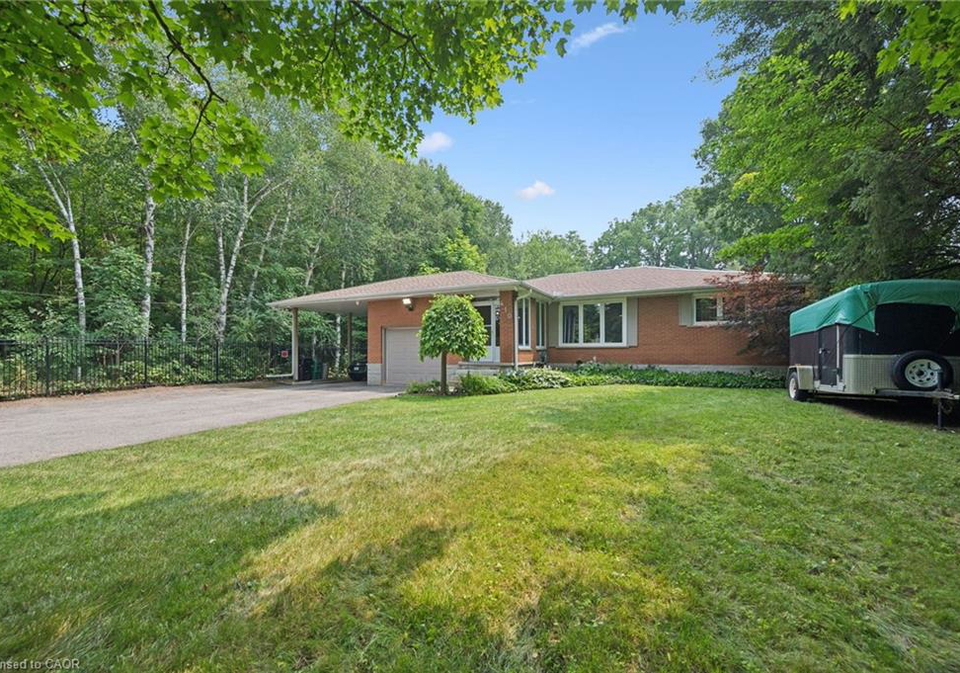 410-avenue-road-cambridge-ontario-40849819