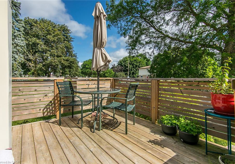 274-northlake-drive-waterloo-ontario-40849840