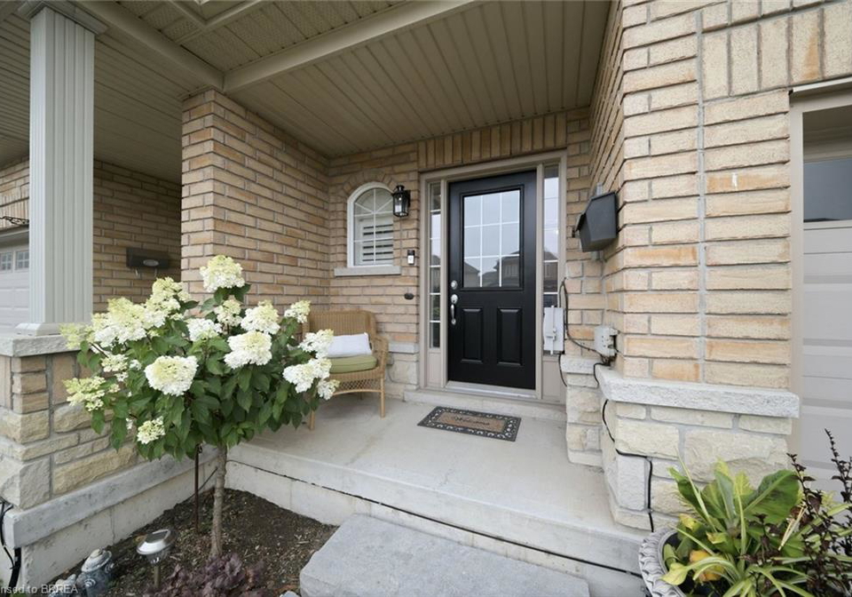 10-cedarville-drive-stoney-creek-ontario-40849854