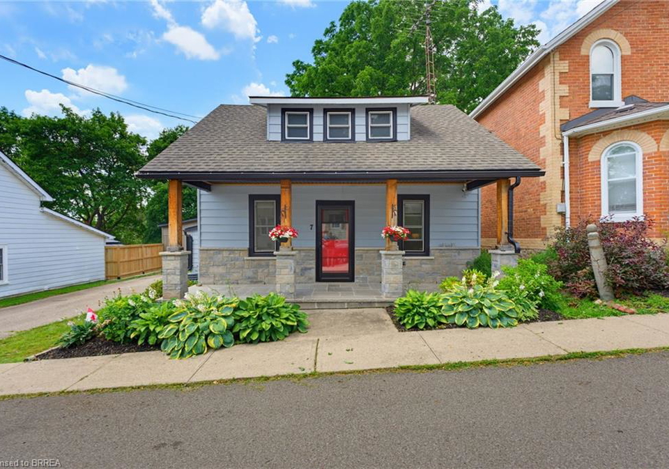 7-lorimer-street-st-george-ontario-40849864