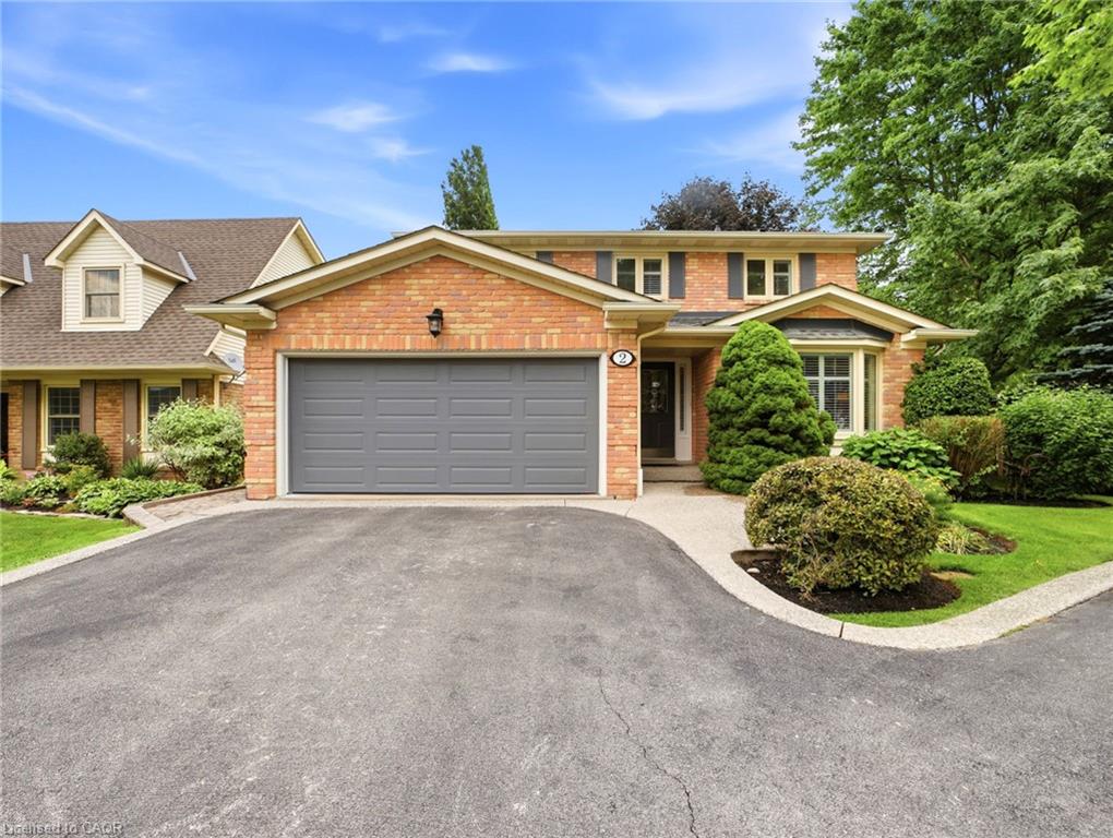 2-charterhouse-crescent-ancaster-ontario-40849883
