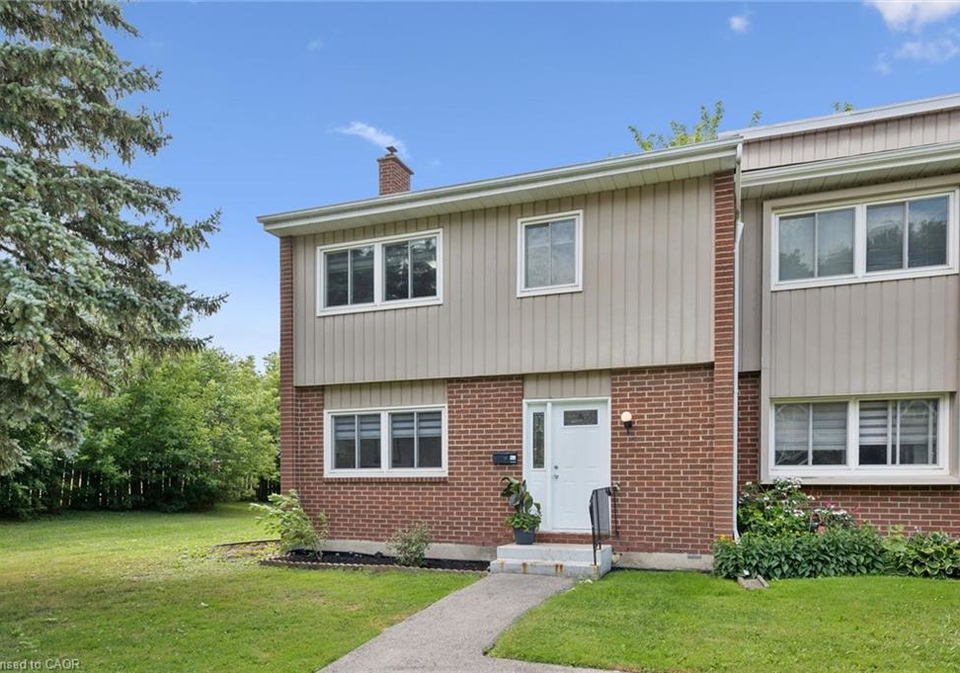 121-university-avenue-e-waterloo-ontario-40849888