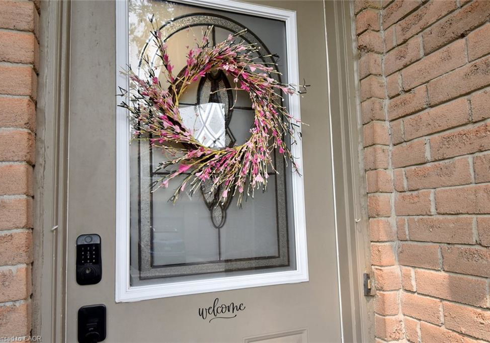 15-derby-street-hamilton-ontario-40849915