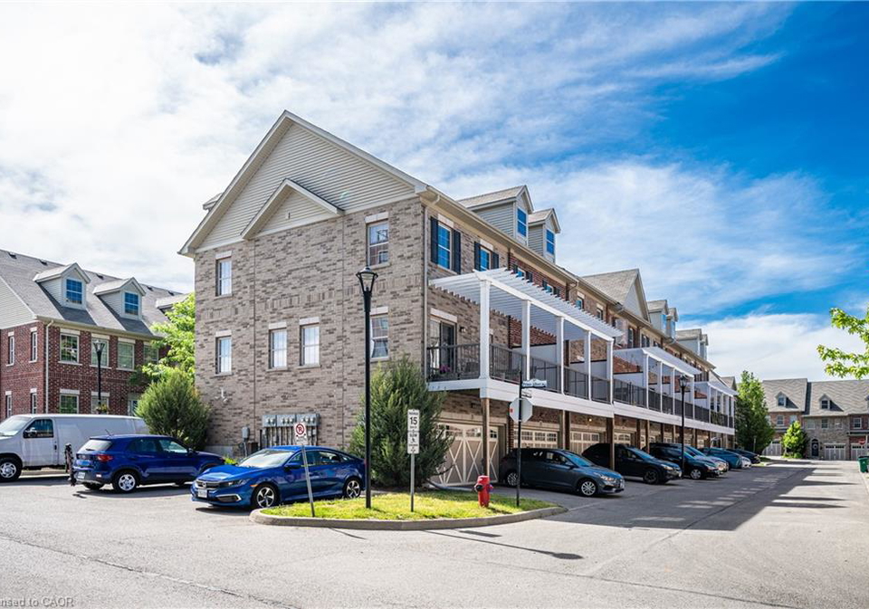 5-whitehaven-lane-kitchener-ontario-40849954