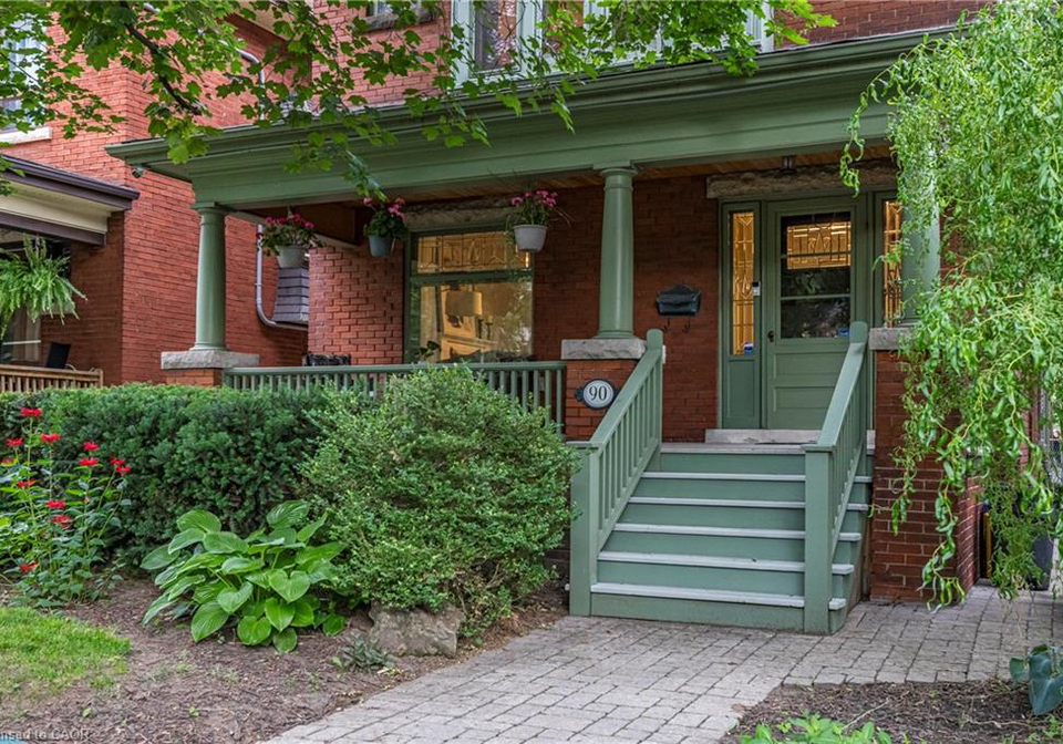 90-blake-street-hamilton-ontario-40849959