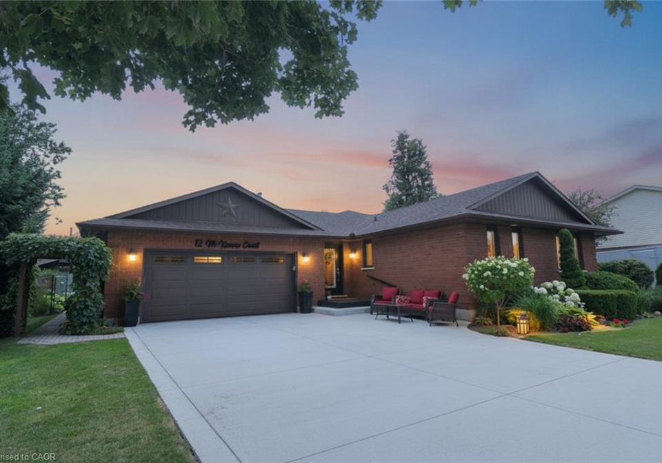 12-mckeown-court-caledonia-ontario-40849983