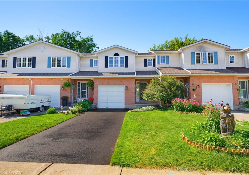 26-graystone-court-paris-ontario-40849995