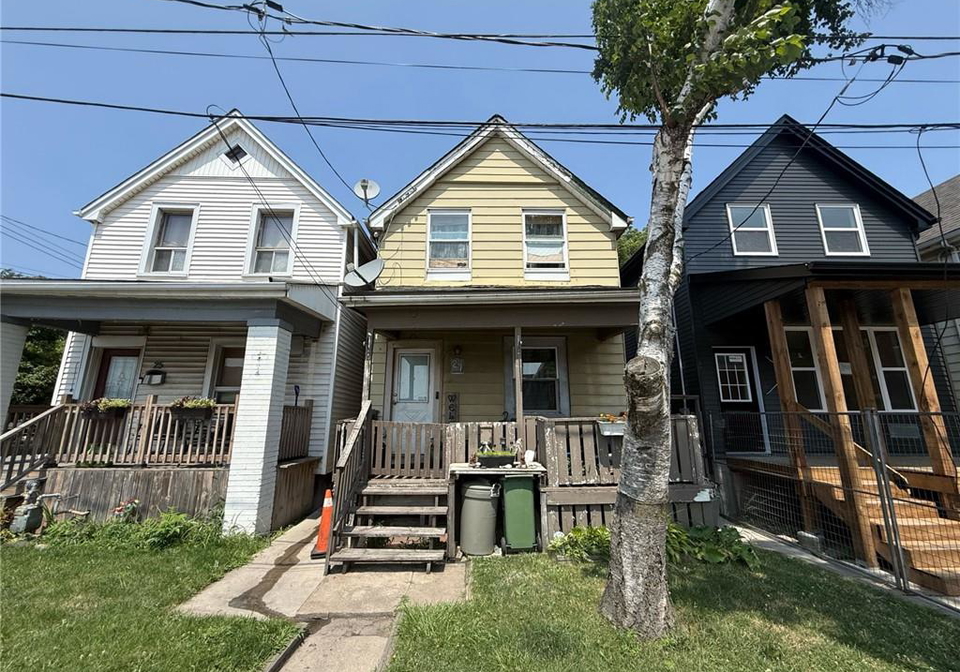 27-mons-avenue-hamilton-ontario-40850036