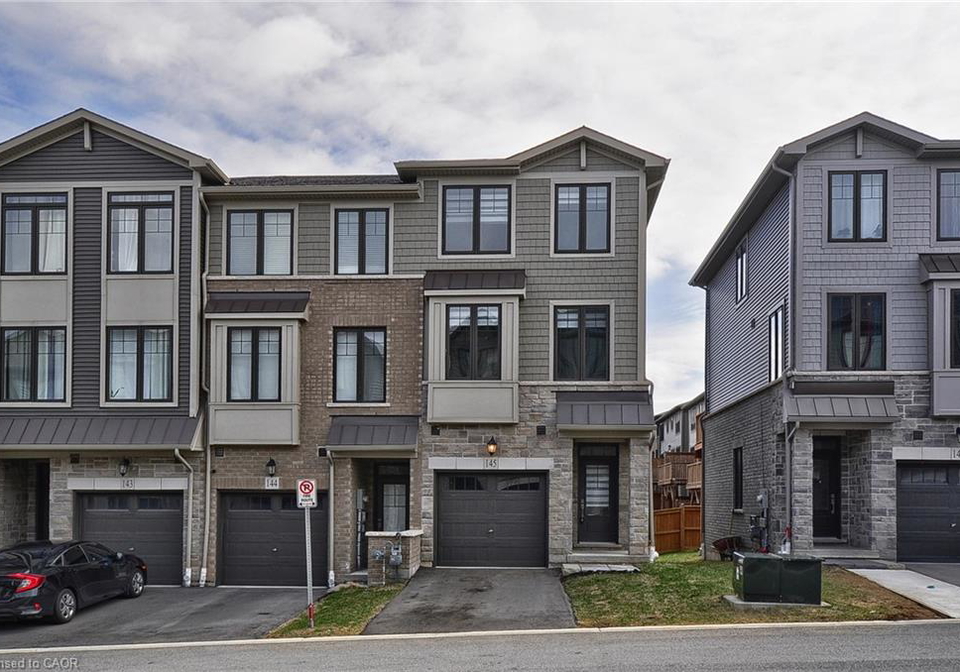 10-birmingham-drive-cambridge-ontario-40850069