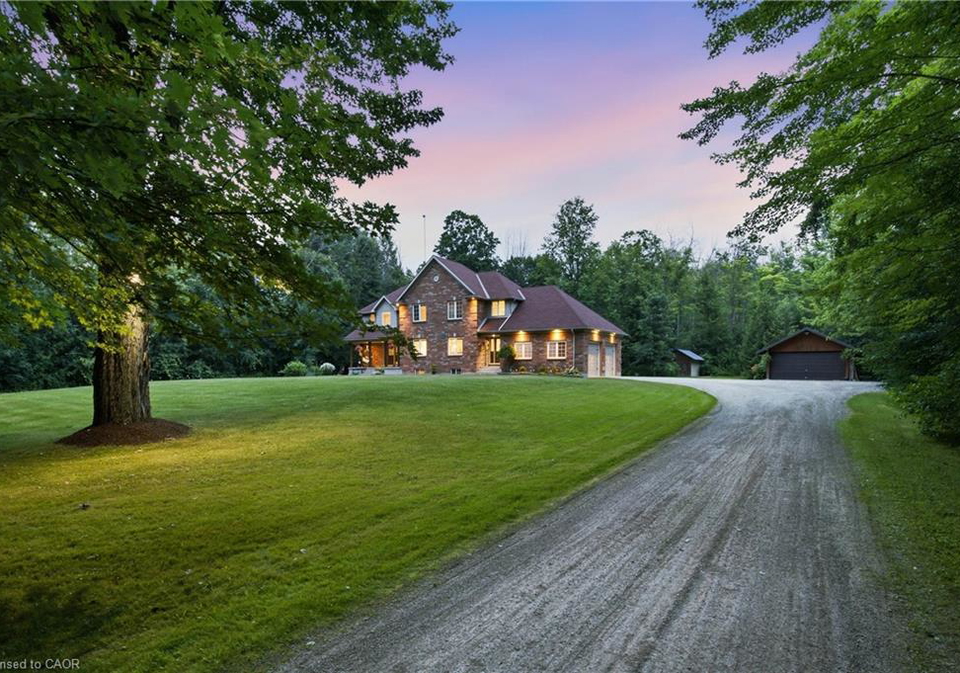 6153-weisenberg-road-west-montrose-ontario-40850071