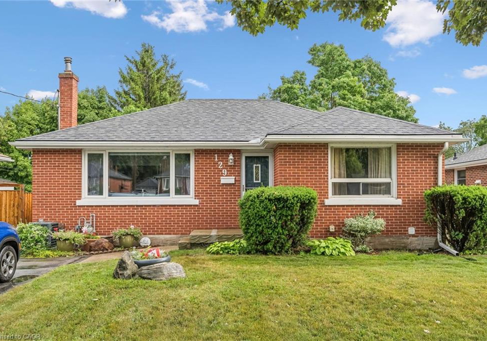129-stewart-avenue-cambridge-ontario-40850094