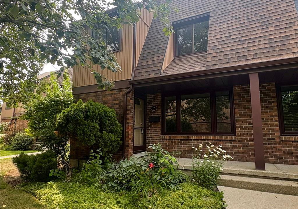 279-sandowne-drive-waterloo-ontario-40850098